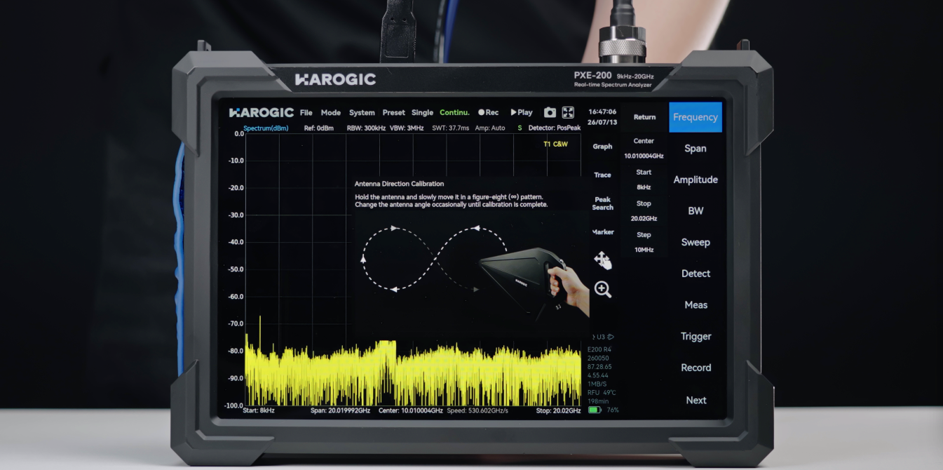 PXE-200 real-time spectrum analysis interface for signal monitoring